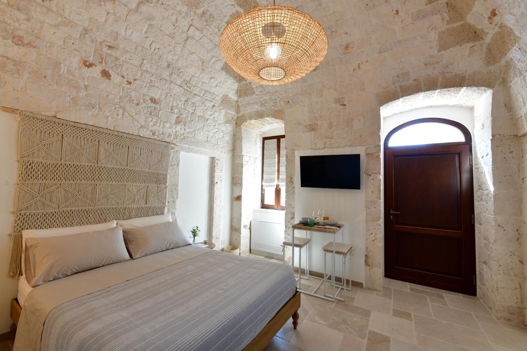 Lamarossa Trulli & Suites Antonelli Εξωτερικό φωτογραφία
