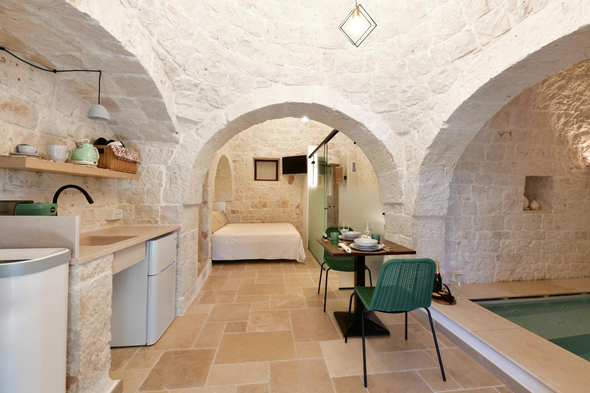 Lamarossa Trulli & Suites Antonelli Εξωτερικό φωτογραφία