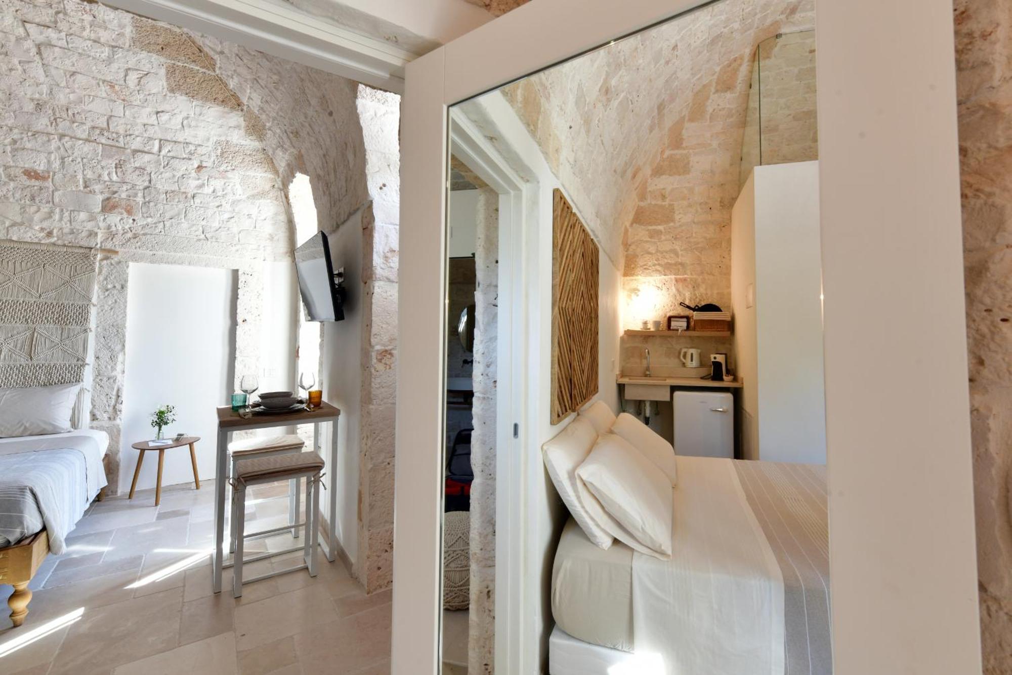 Lamarossa Trulli & Suites Antonelli Εξωτερικό φωτογραφία