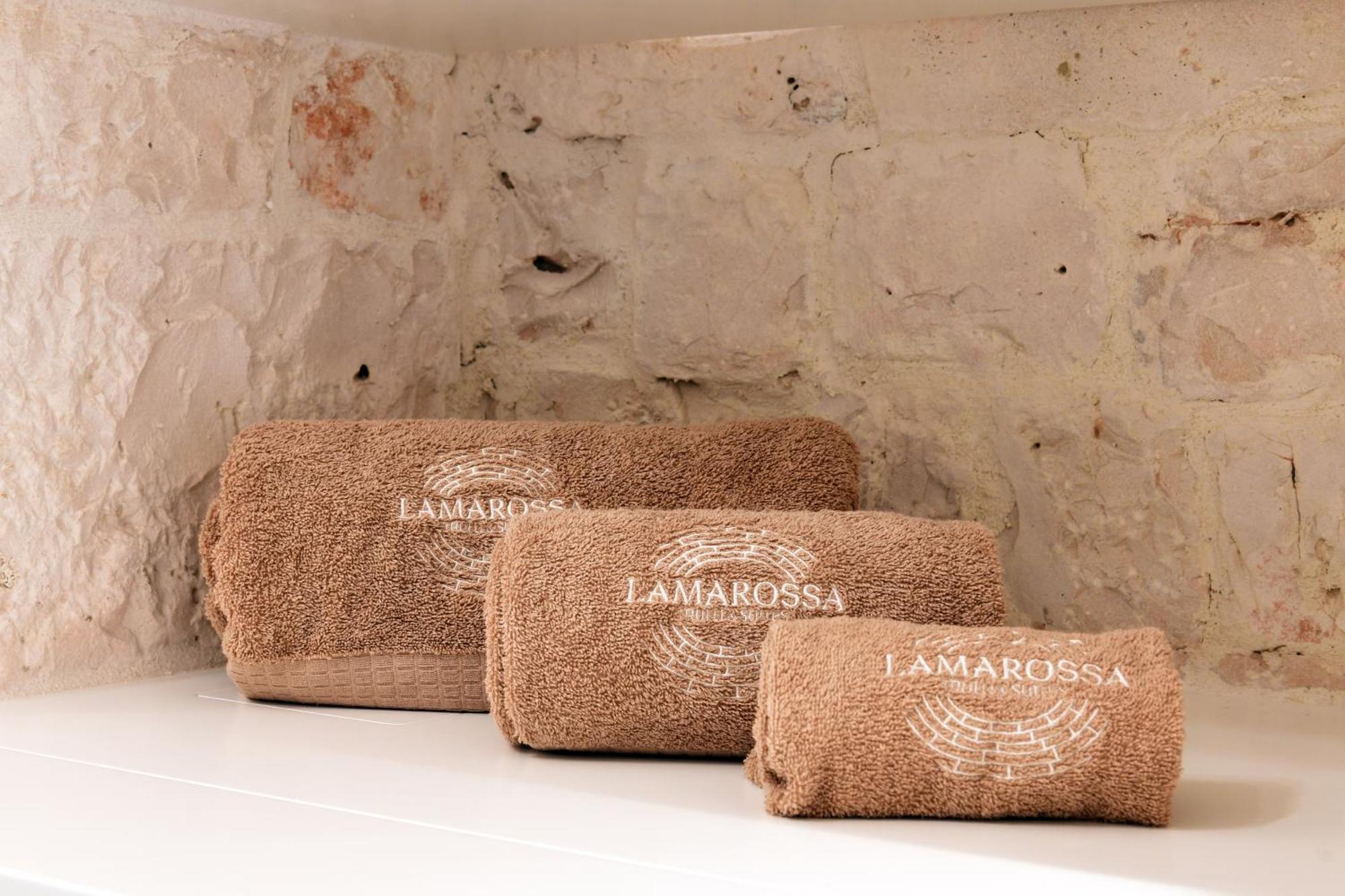 Lamarossa Trulli & Suites Antonelli Εξωτερικό φωτογραφία