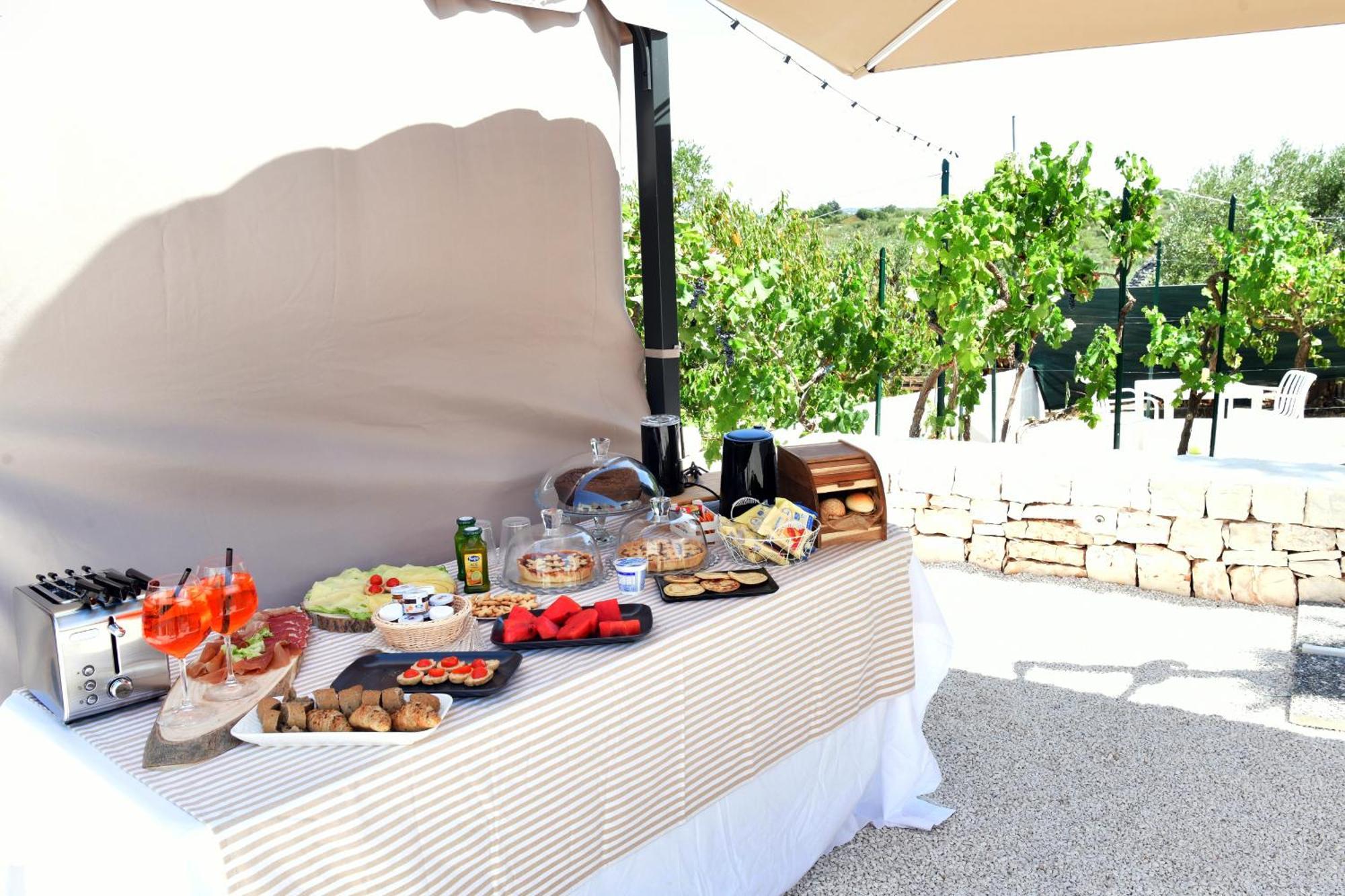 Lamarossa Trulli & Suites Antonelli Εξωτερικό φωτογραφία